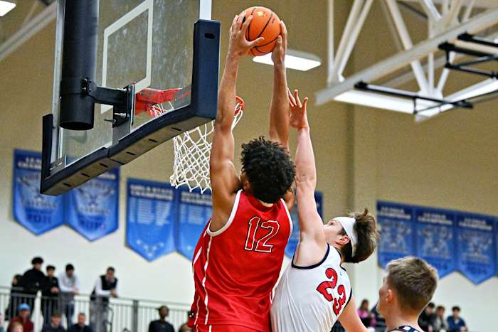 Columbus Lake Oswego boys basketball Les Schwab Invitational December 27 2023 Leon Neuschwander 5